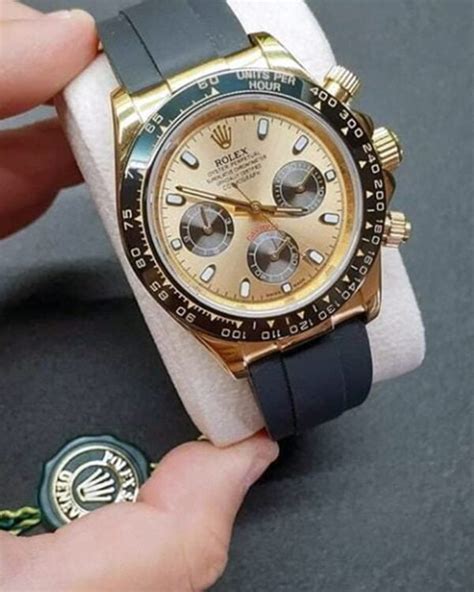 rolex daytona oro bianco cinturino caucciu prezzo|Orologi Rolex Daytona usati su Chrono24.